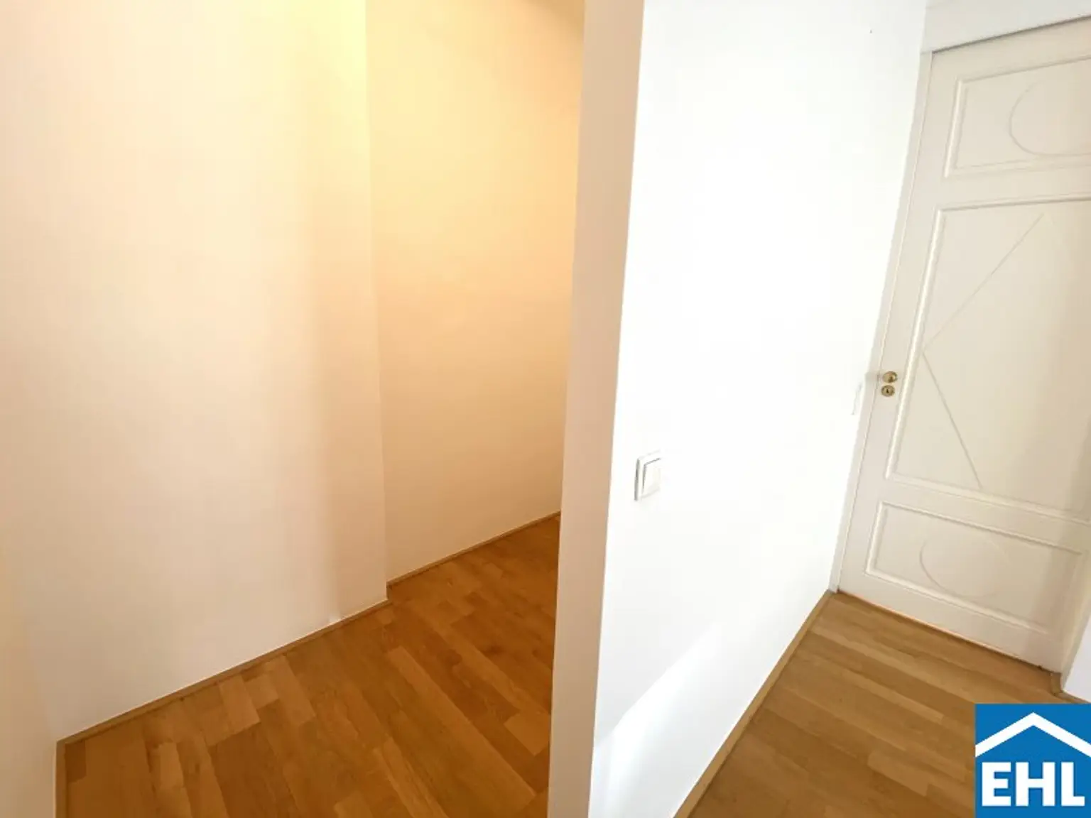 Großzügige 2,5 Zimmerwohnung nahe der Mariahilfer Straße