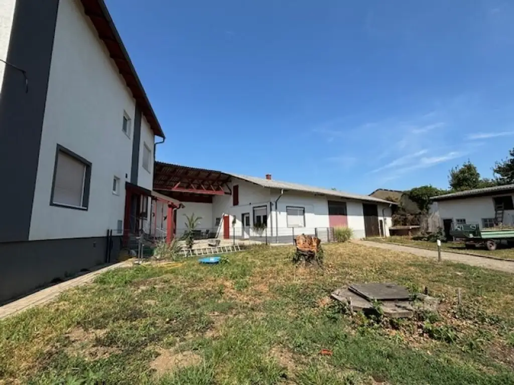 perfekt für Investoren bzw. Bauträger! - Traumhaftes Mehrfamilienhaus in Gols