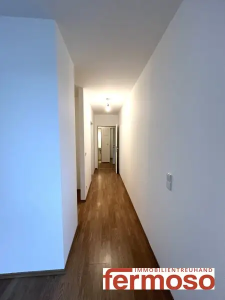 Traumhafte 3-Zimmer-Wohnung in 1080 Wien mit Balkon und Garage – jetzt mieten!