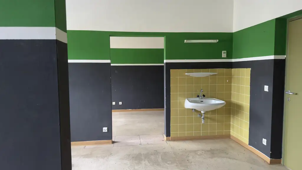Attraktive Gewerbefläche mit vielseitigen Nutzungsmöglichkeiten im 1. OG
