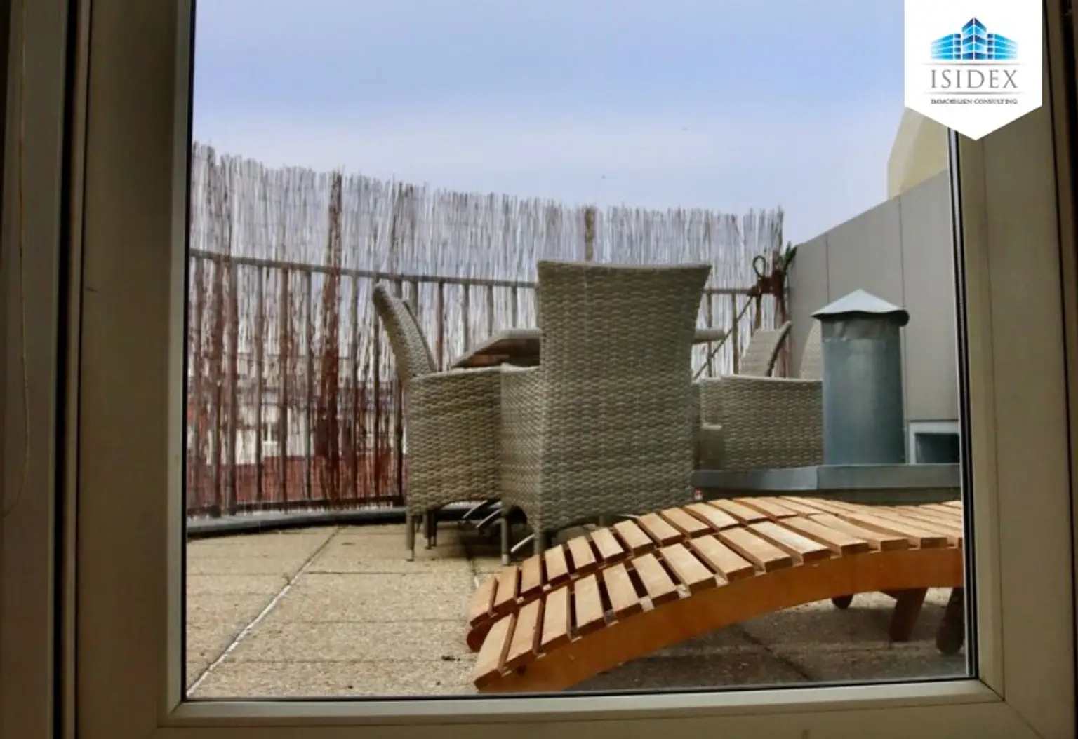 **NEU** Top ausgestattete 3-Zimmer DG-Maisonetten-Wohnung mit großzügiger TERRASSE und SAUNA! Perfekte Lage!!