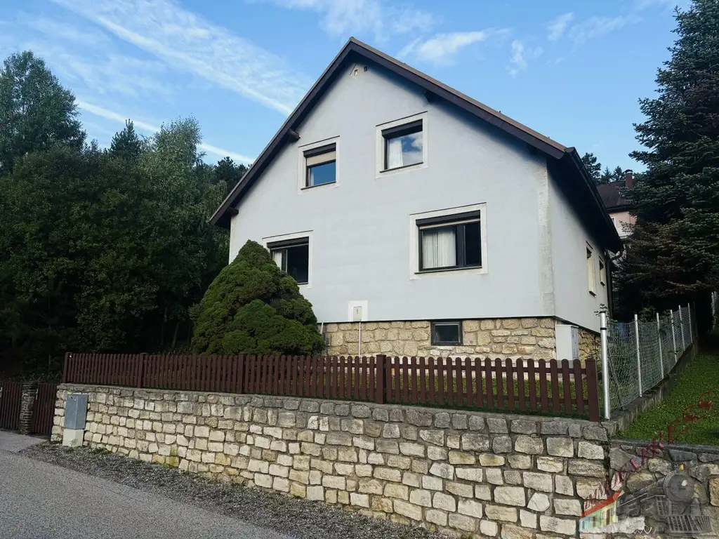 Einfamilienhaus mit Garten und Keller in ruhiger Lage von 2752 Wöllersdorf