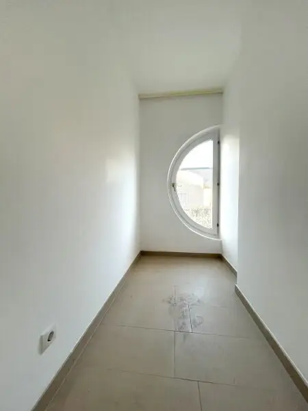 Wohnen mit Weitblick: Stilvolle 2-Ebenen-Wohnung mit Terrassen in der Sieveringerstraße