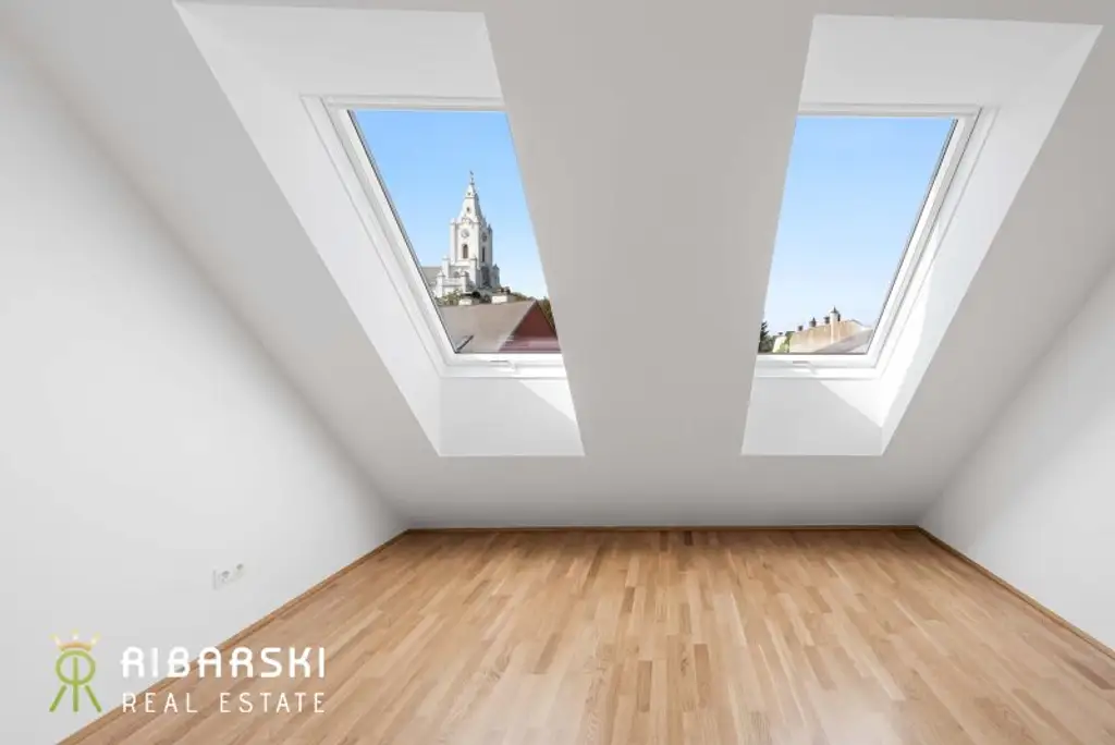 Wohnen in Verbundenheit - Charakterwohnung mit uneinsehbarer Dachterrasse - provisonsfrei, inkl. 2 TG Plätze