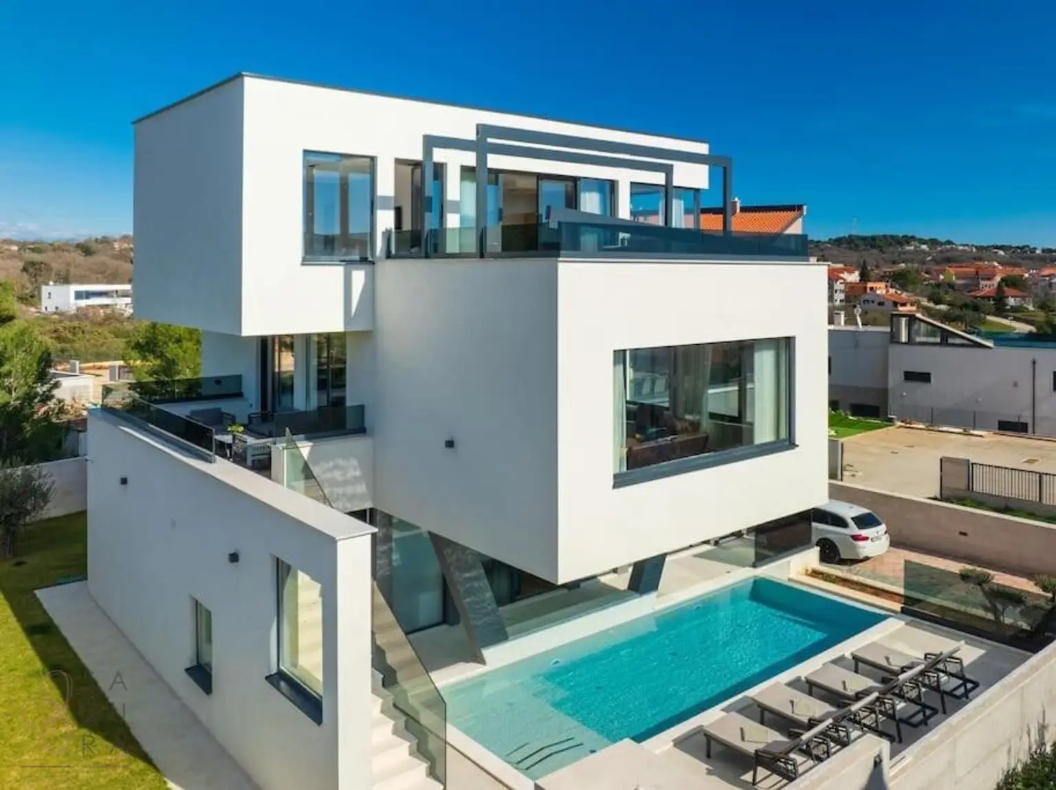 Amazing Villa Medulin – Mediterraner Luxus in Istrien
