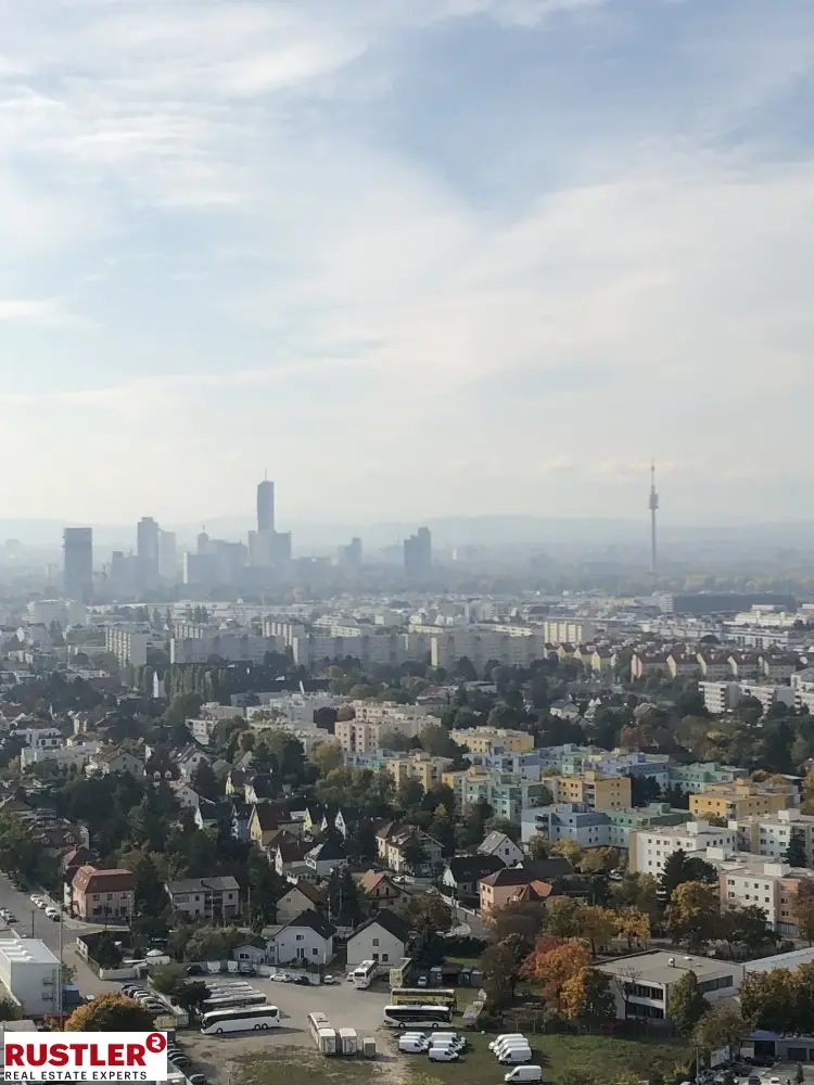 Atemberaubend -> Möblierte 4-Zimmer Wohnung mit traumhaftem Ausblick