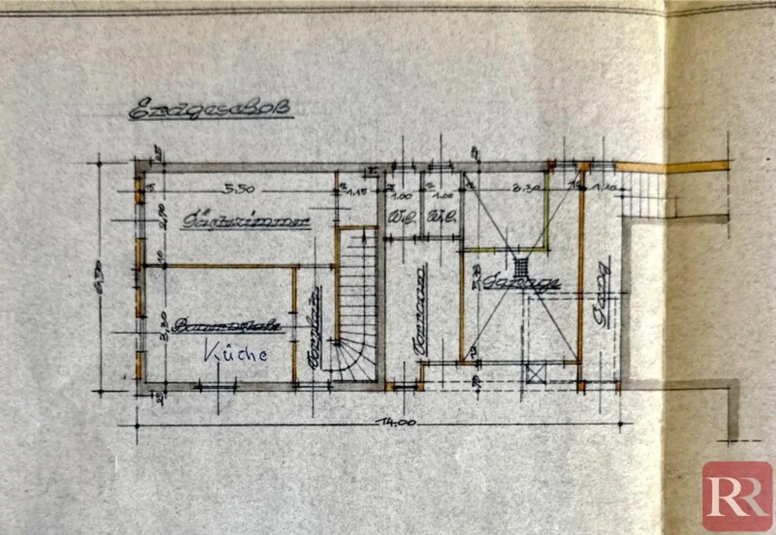 Wohnen & Gestalten: Zwei Häuser mit Innenhof und Garten