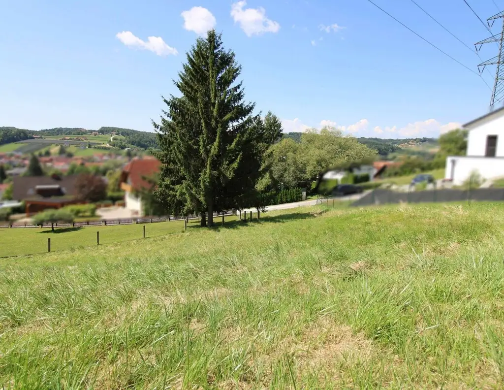 Rarität, schönes Baugrundstück in zentraler Lage mit Ausblick, leichte Hanglage, Baudichte 0,2-0,6