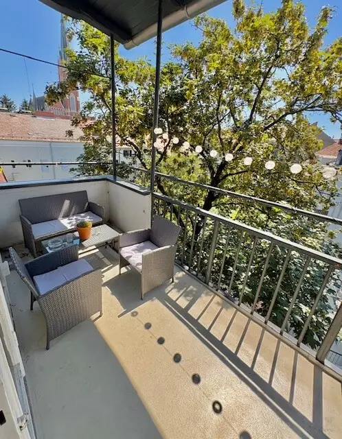 überdachter Teil der Terrasse