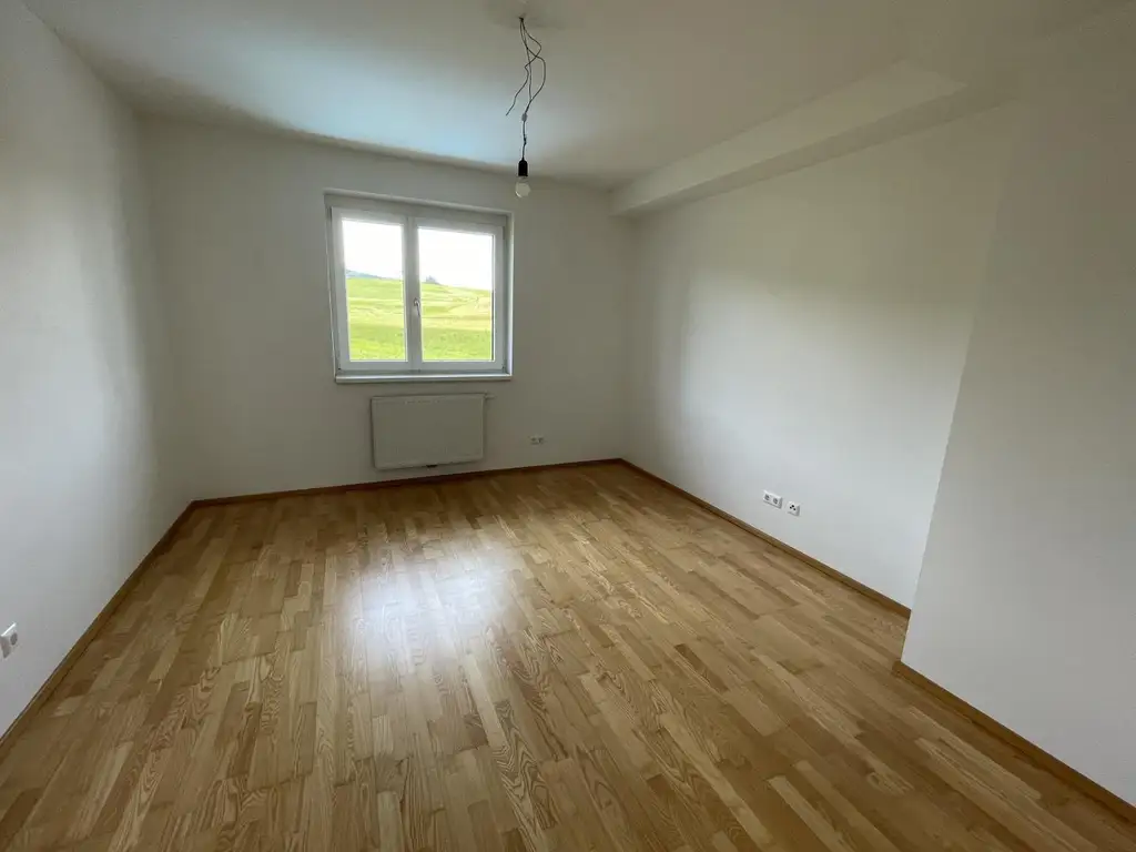 Kirnberg - herrliche 3 Zimmerwohnung mit Blick ins Grüne
