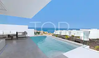 Sybaris-Premium-Villa-Pool-Tenerife