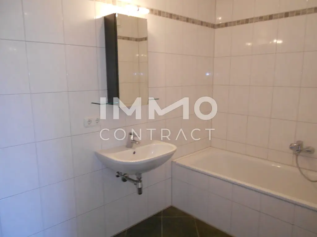 Ideale 2-Zimmer-Wohnung mit großem Balkon zu vermieten - Bürgerstraße 8 - Top 12