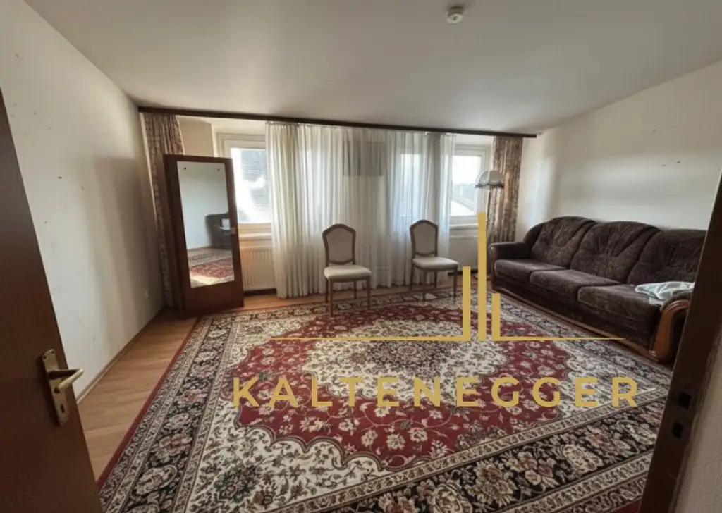 Renovierungsbedürftiges Reihenhaus in Top-Lage