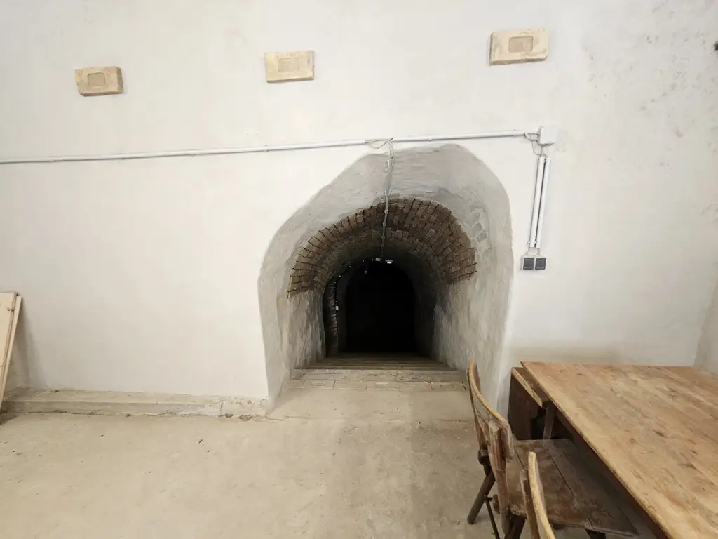 Sanierter Weinkeller mit historischem Charme in idyllischer Lage