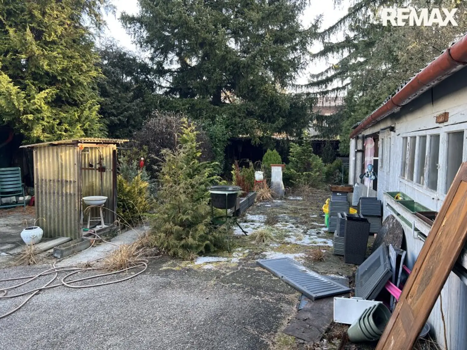 Traumhaftes Baugrundstück mit Altbestand in Wiener Neustadt!