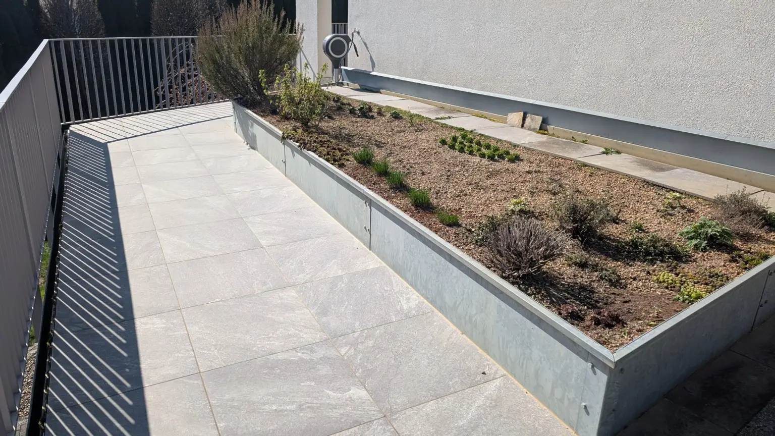 Hochbeet-Terrasse-Kü