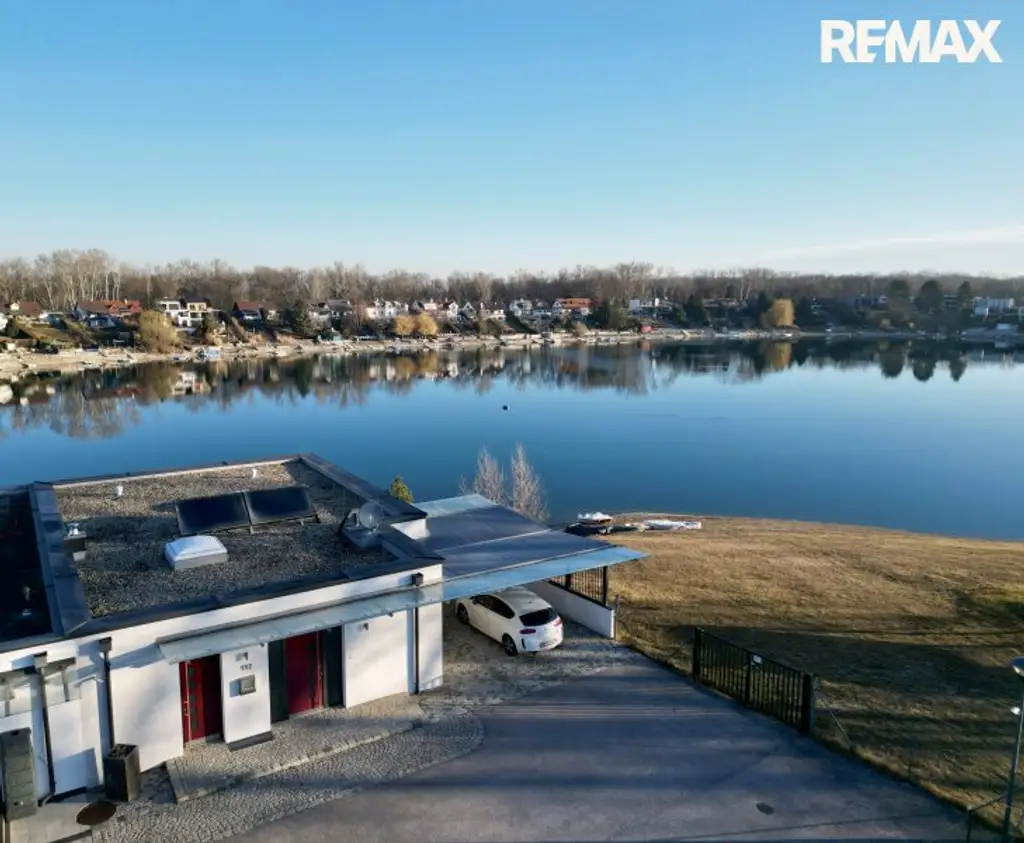 Wohnen am Wasser - ca. 189 m² Wohnfläche & direkter Seezugang auf Pachtgrund!