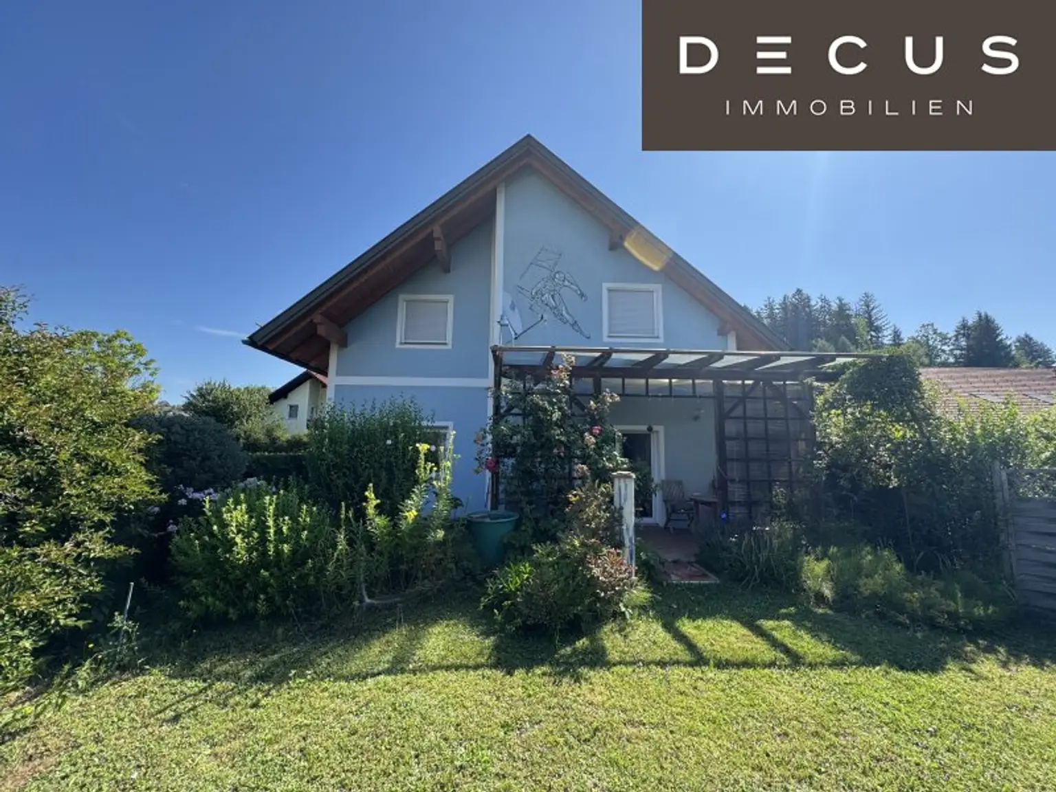 | TRAUMHAFTES MEHRFAMILIENHAUS IN LIGIST | ca. 274 m² WOHNFLÄCHE | MIT GARTEN | 2 TERRASSEN | MODERNE & HOCHWERTIGE AUSSTATTUNG | LICHTDURCHFLUTET | IDYLLISCHE LAGE