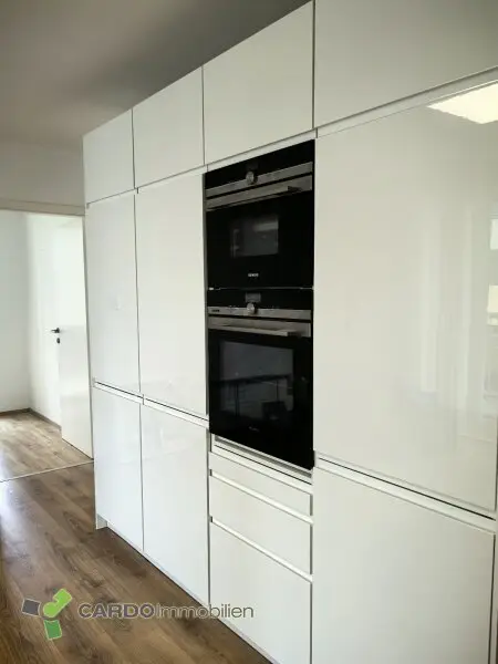 4 Zimmer Wohnung mit Balkon nahe U3