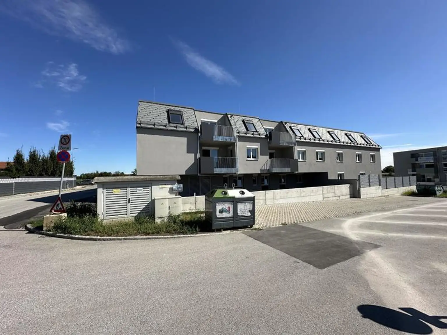 2326 Lanzendorf, Ing. Karl Strycek-Straße 2 MIETE