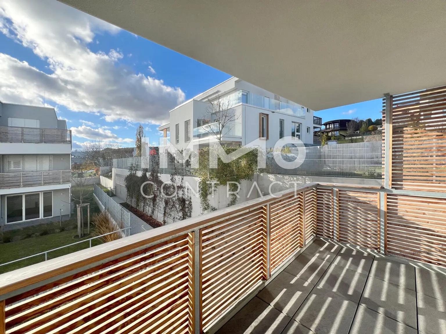 NEUE - 2Zi- 53,26qm- WBalkon-MIETE, Lift, Tiefgarage, 
in beliebter Grünruhelage