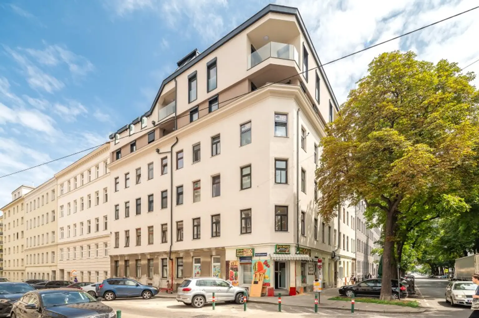 ++FonteFlats++ Fantastischer 4-Zimmer Dachgeschoss-ERSTBEZUG mit tollem Balkon