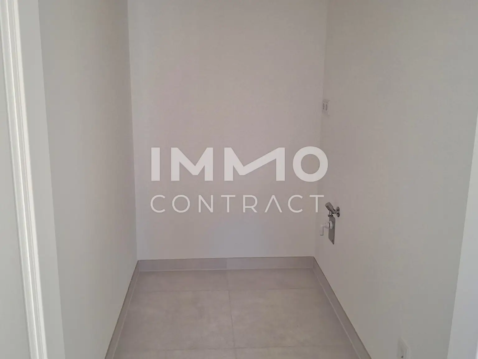 Erstbezug-Modern, hell & komfortabel – 3-Zimmer-Wohnung mit Balkon zum Verlieben!