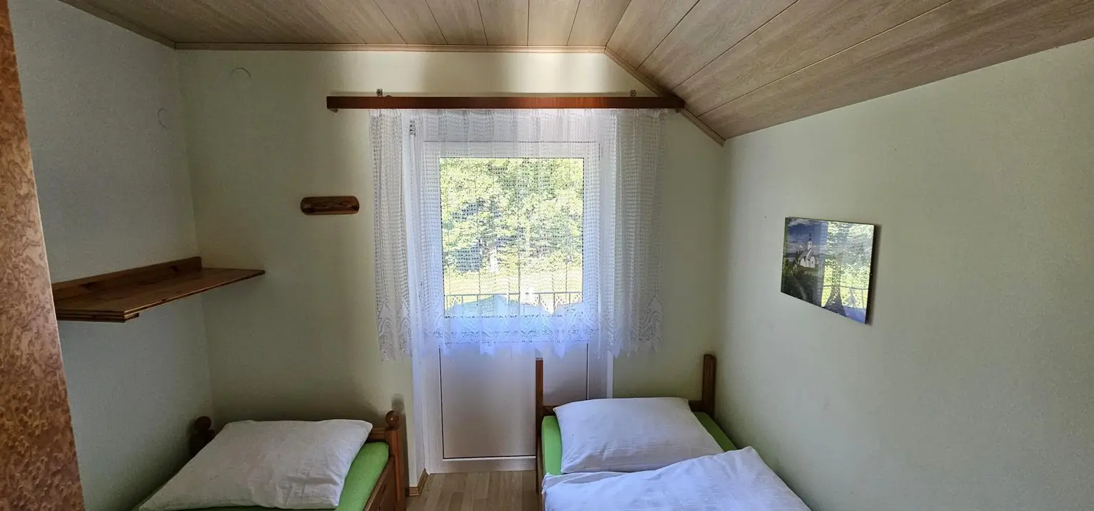 Wohnung Obergschoss Zimmer 2