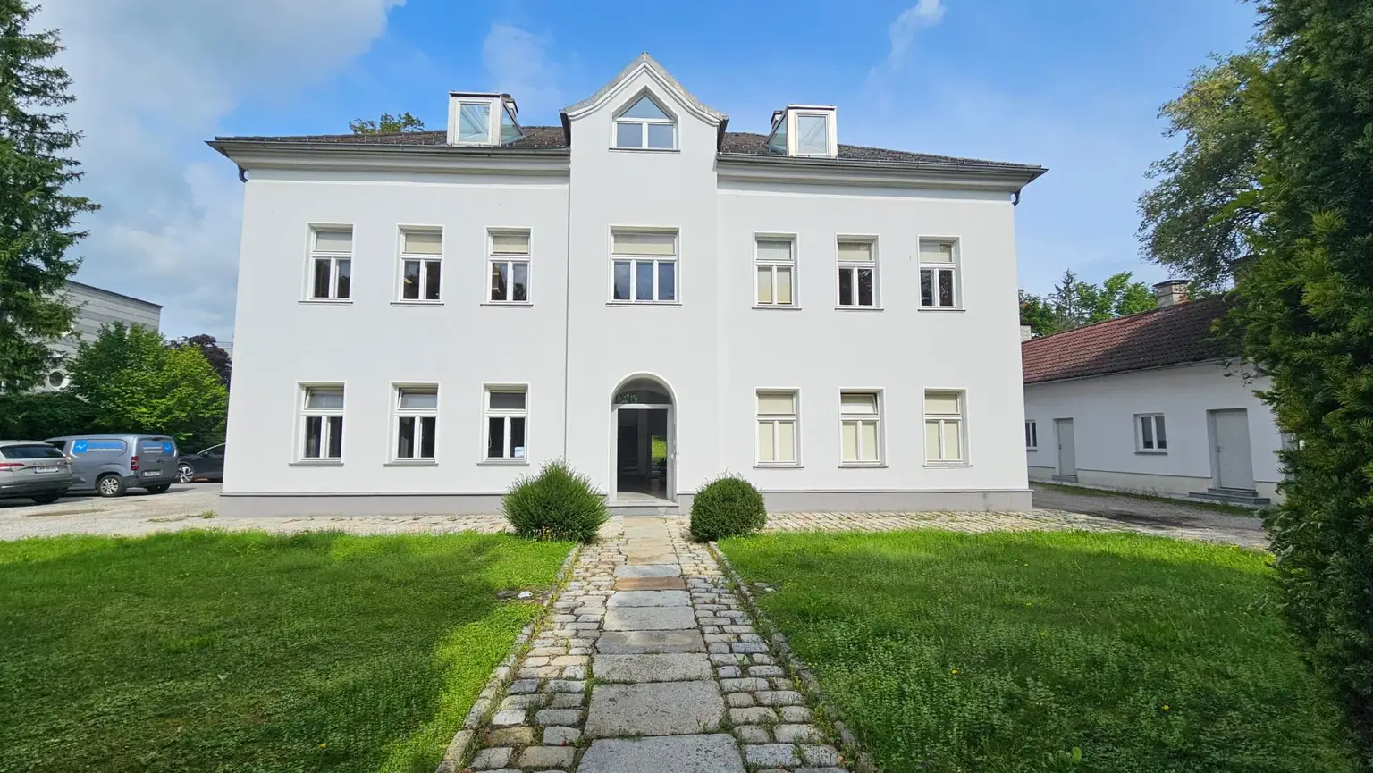 Schönes Büro In Gerichtsnähe
