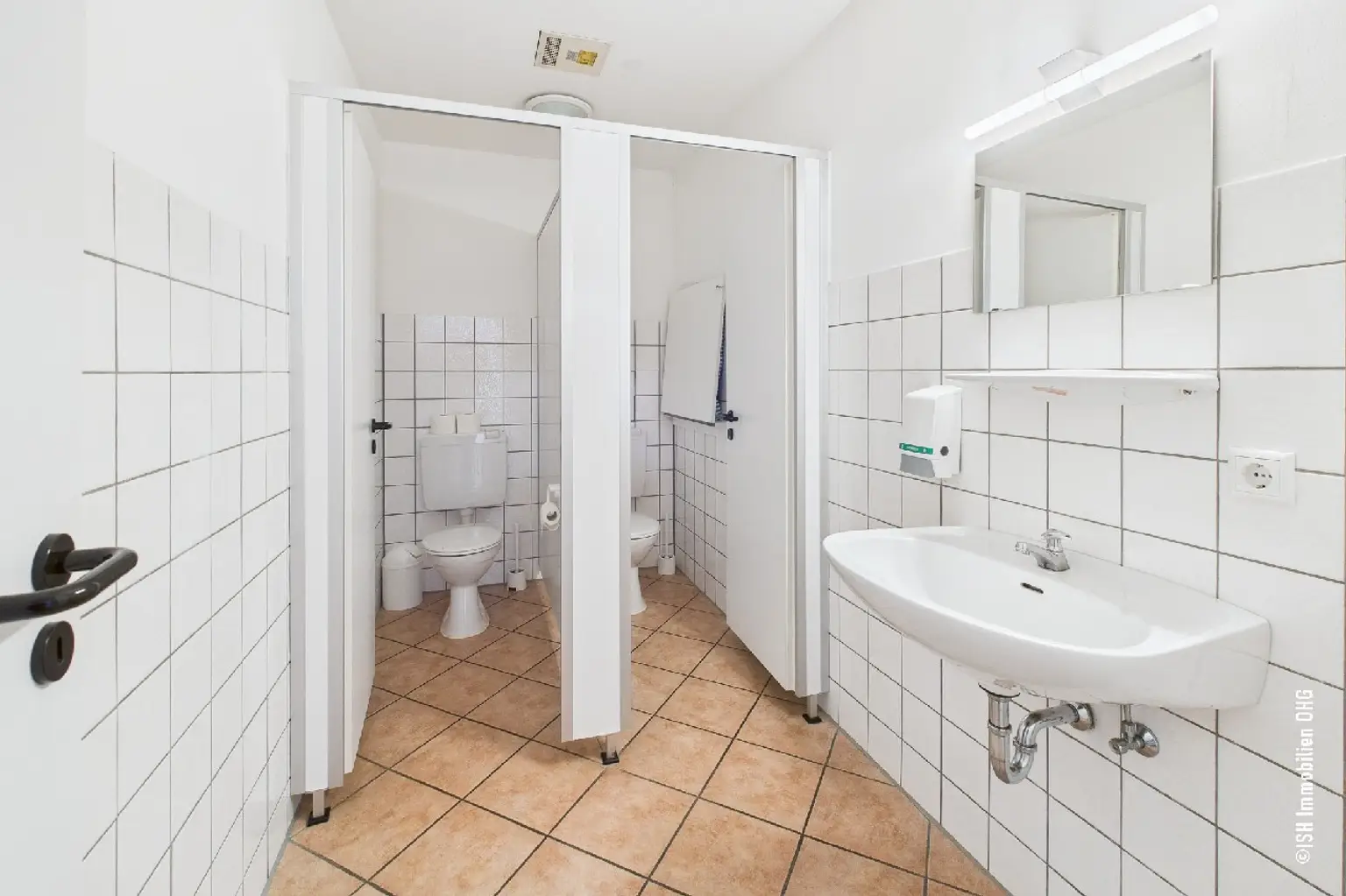 Toiletten Flur (Damen) OG