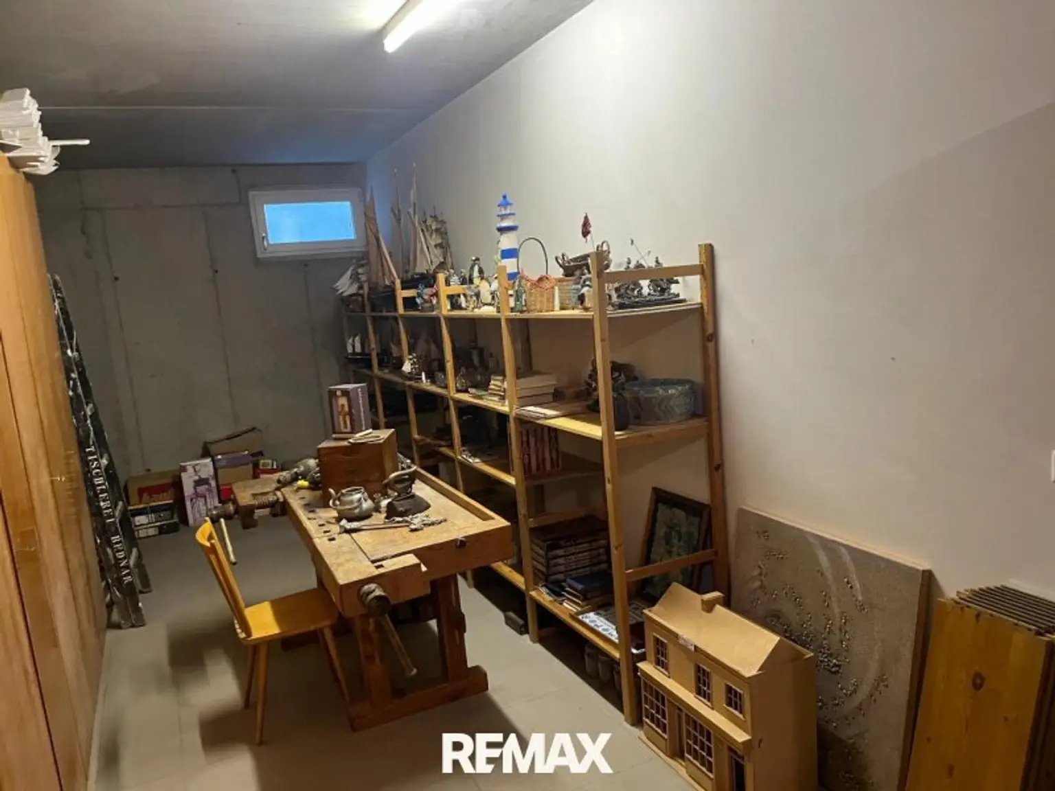 Arbeitsraum mit Lager RH 2,80 (Betriebsstätte)