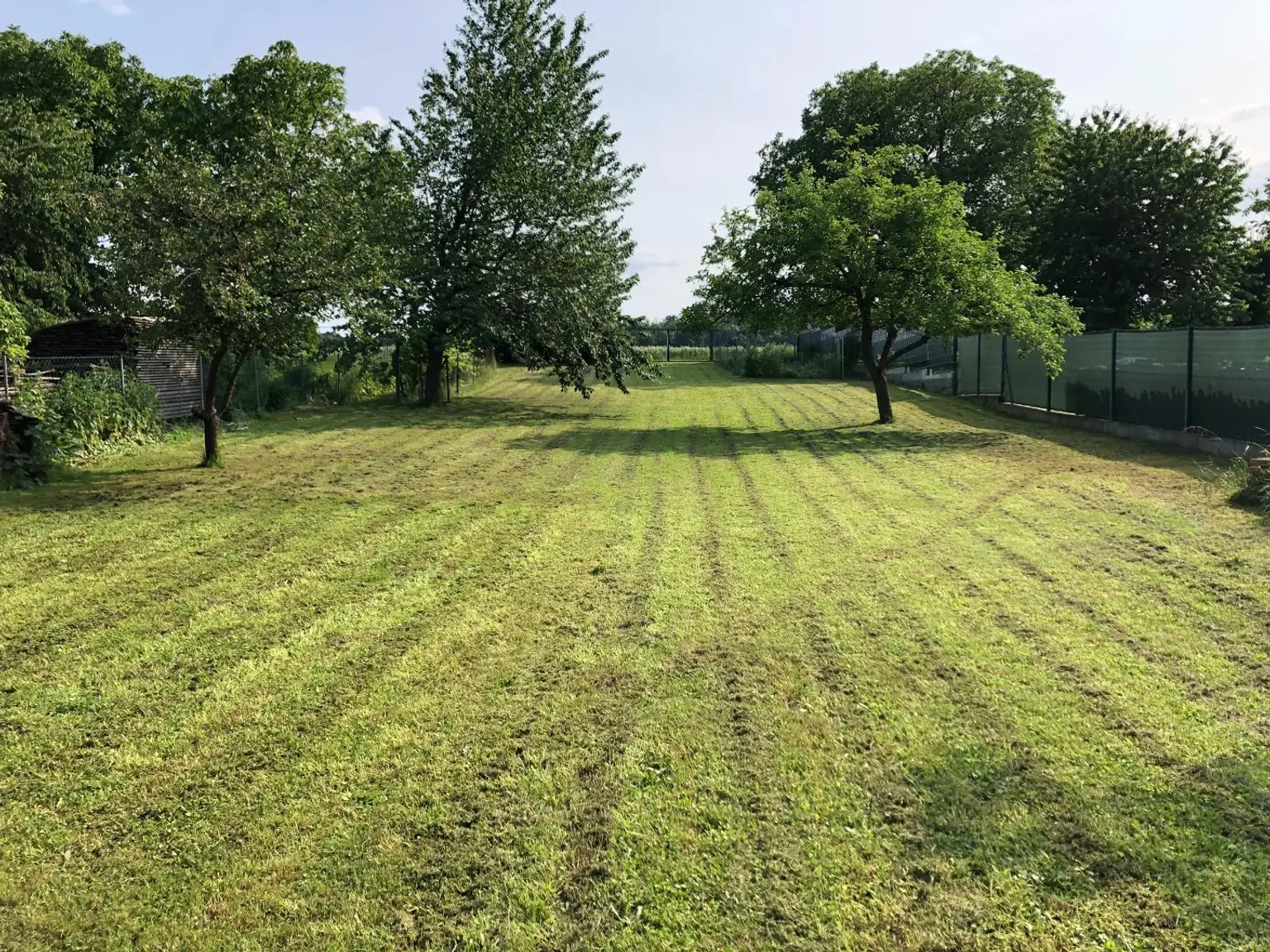 Garten Ansicht in Richtung Güterweg Hinter den Gär