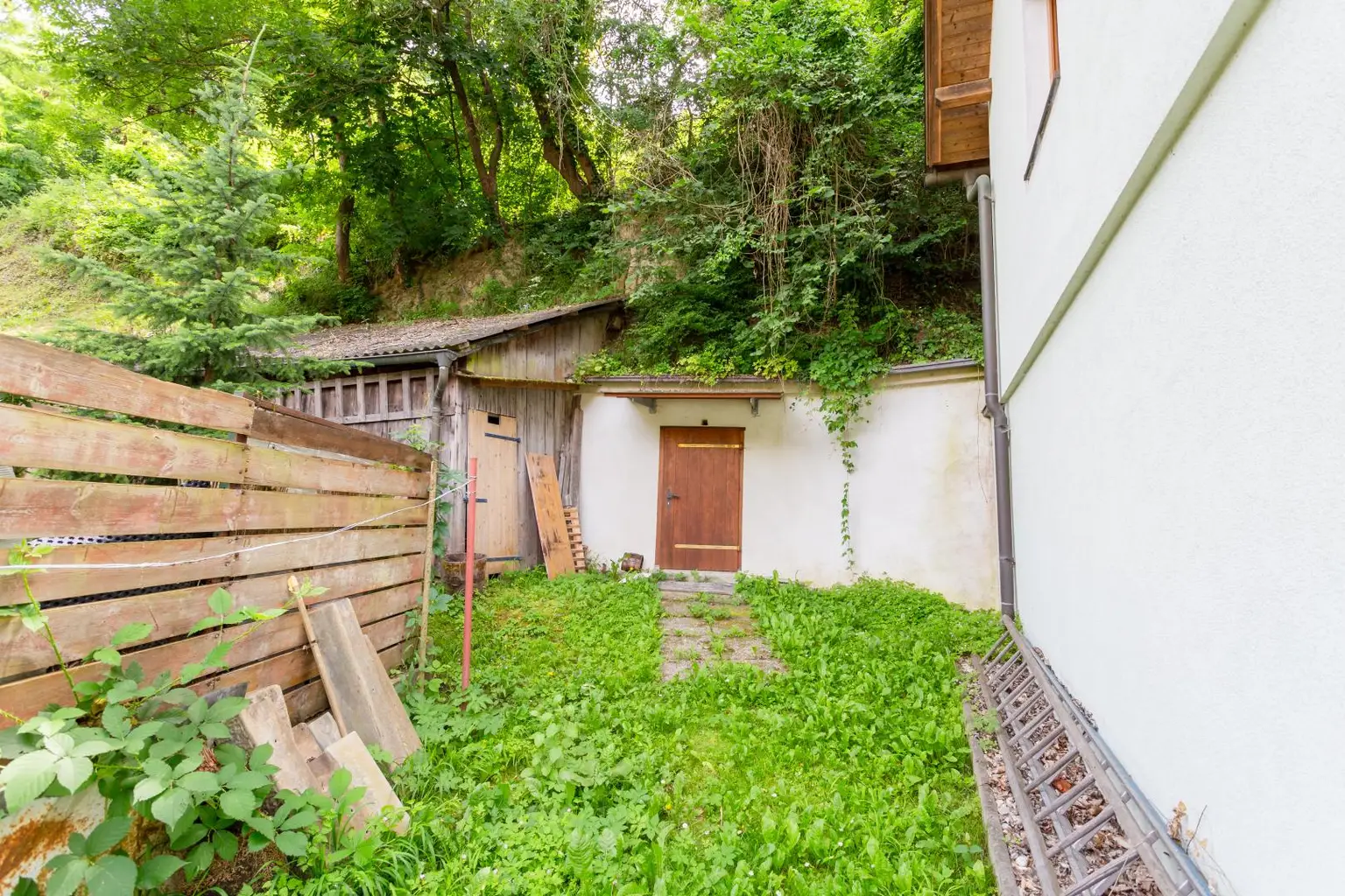 Großzügiges Wohnhaus mit Potential