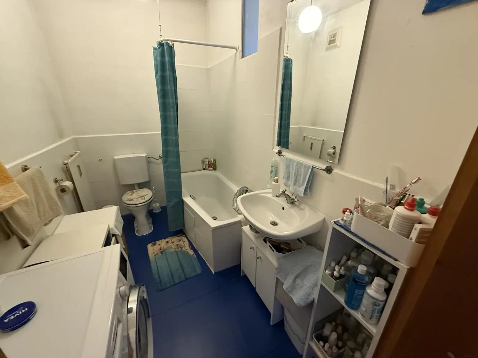 Prov-Frei - Dreihackengasse, nette Großgarconniere inkl. Küche zu vermieten nach Absprache