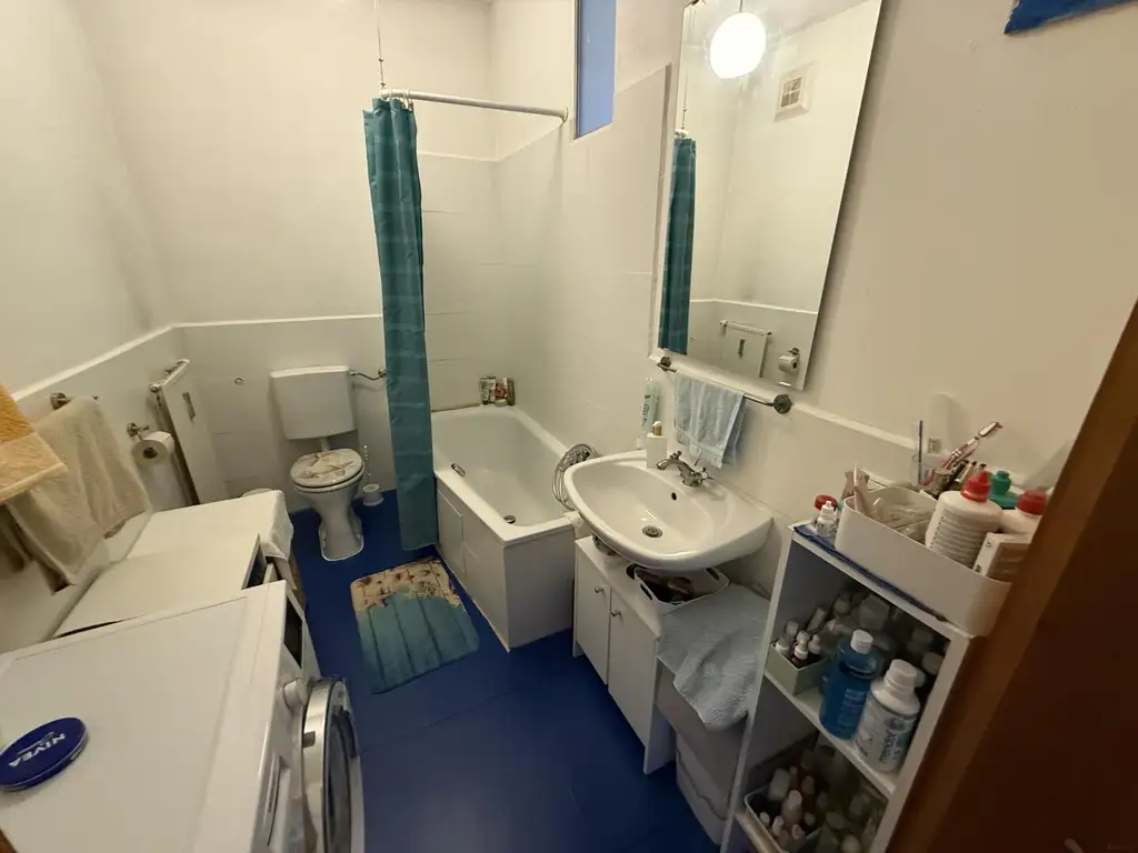 Prov-Frei - Dreihackengasse, nette Großgarconniere inkl. Küche zu vermieten nach Absprache