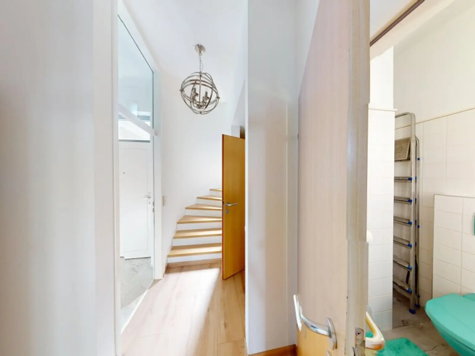 Sonnenterrasse, Garten und 5 Zimmer: Leben im Architektenhaus! 163m² Nutzfläche!
