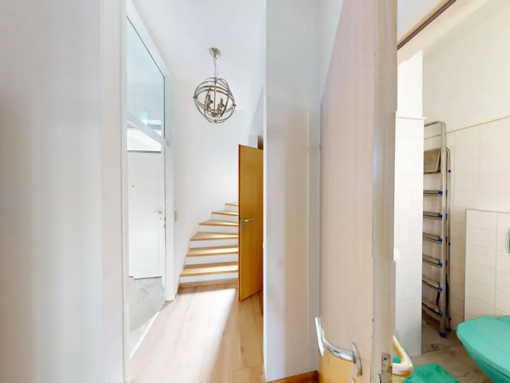 Sonnenterrasse, Garten und 5 Zimmer: Leben im Architektenhaus! 163m² Nutzfläche!