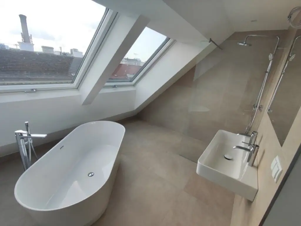 Modern wohnen in Meidling! DG-3-Zimmer-Erstbezug mit Terrasse - Top72