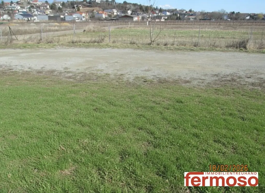 wunderschönes sonniges Baugrundstück mit Seeblick für Ihr Eigenheim am Neusiedlersee