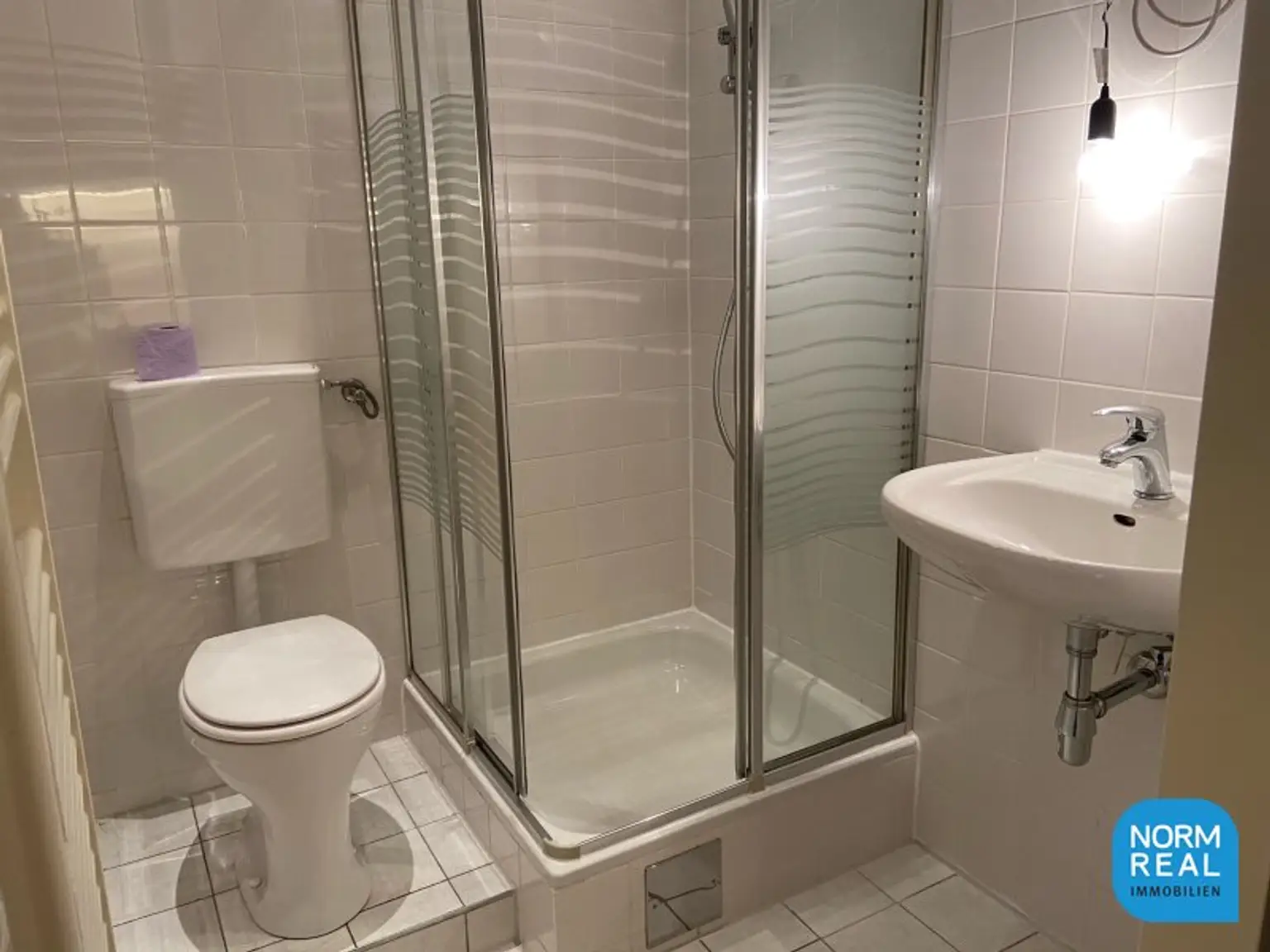 Bad Dusche