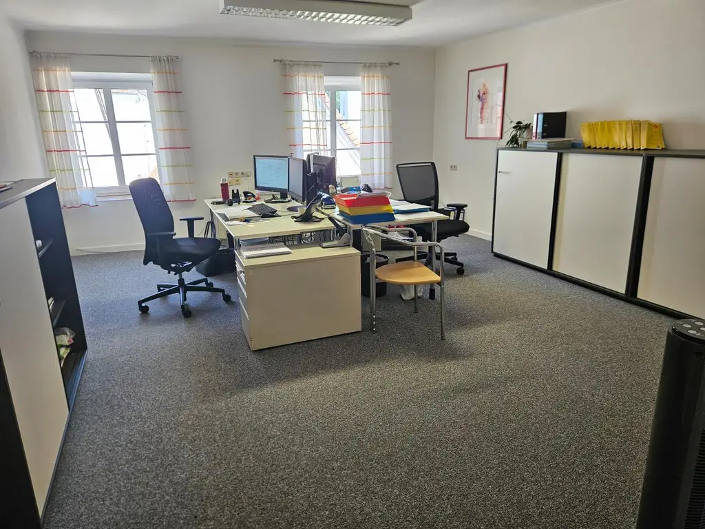 Kanzlei oder 4-Zimmer Wohnung in Braunau Zentrum