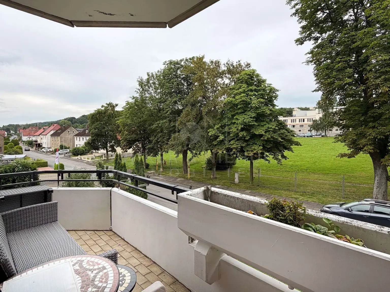 Balkon OG Li