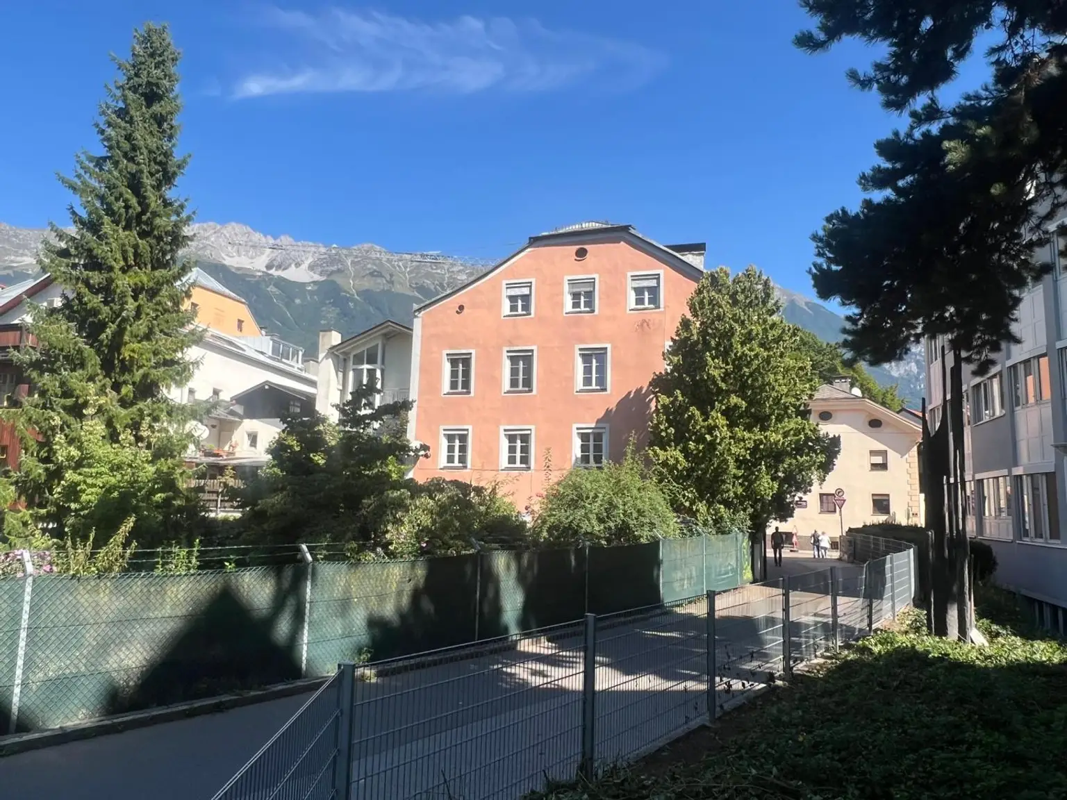 NEU: Stadthaus in Zentrumslage