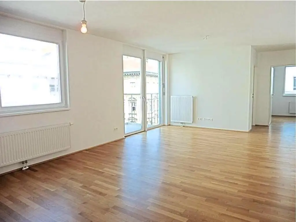 TRAUMLAGE bei der NEUBAUGASSE - Moderne Neubauwohnung mit West-Balkon