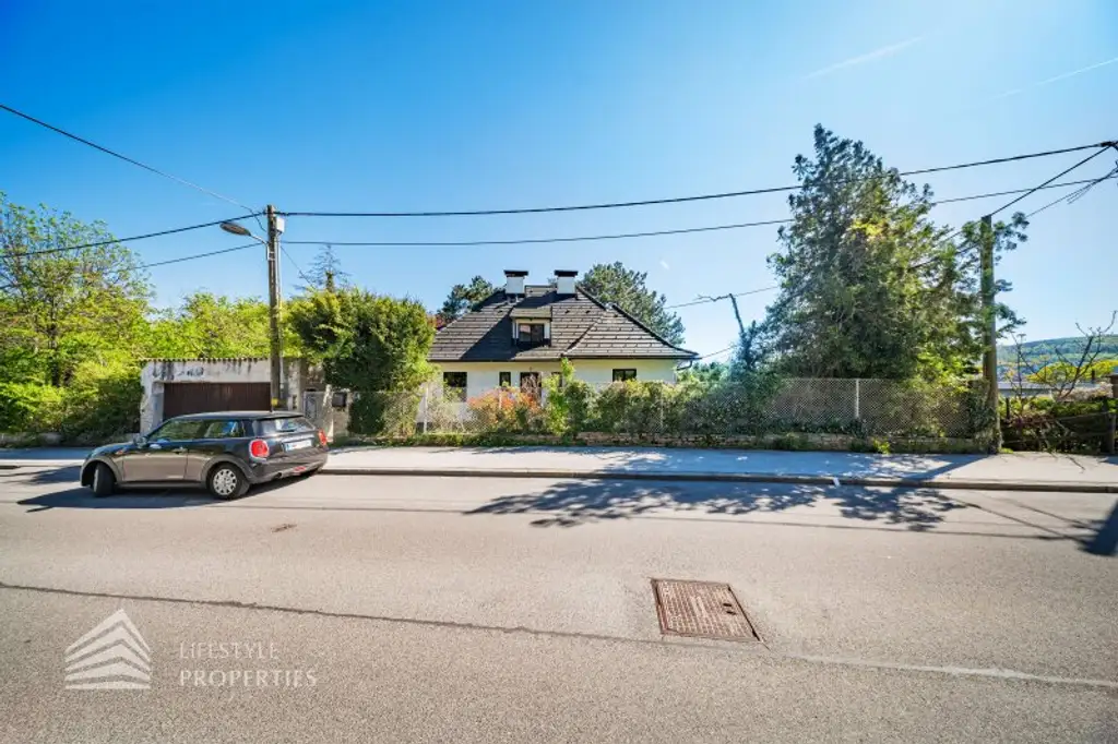 Traumhaftes Einfamilienhaus mit Gartenparadies