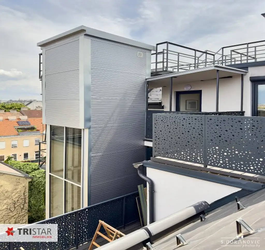NEU! ++ NÄHE SCHÖNBRUNN ++ EXKLUSIVER DACHAUSBAU IM GRÜNDERZEITHAUS ++ BEZUGSFERTIGES EIGENTUM IN TOPLAGE – 1120 WIEN ++
