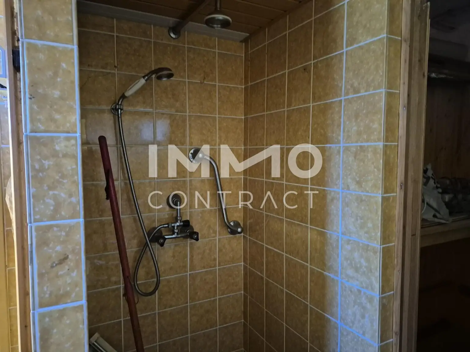 Renovierungsbedürftiger Bungalow in Top Lage!