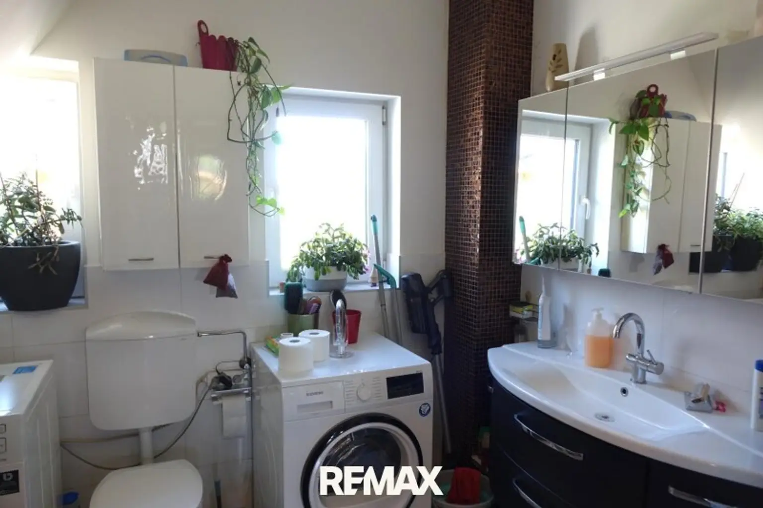 Badezimmer im Erdgeschoss