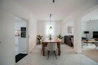 Essbereich. KI generiert Einrichtung