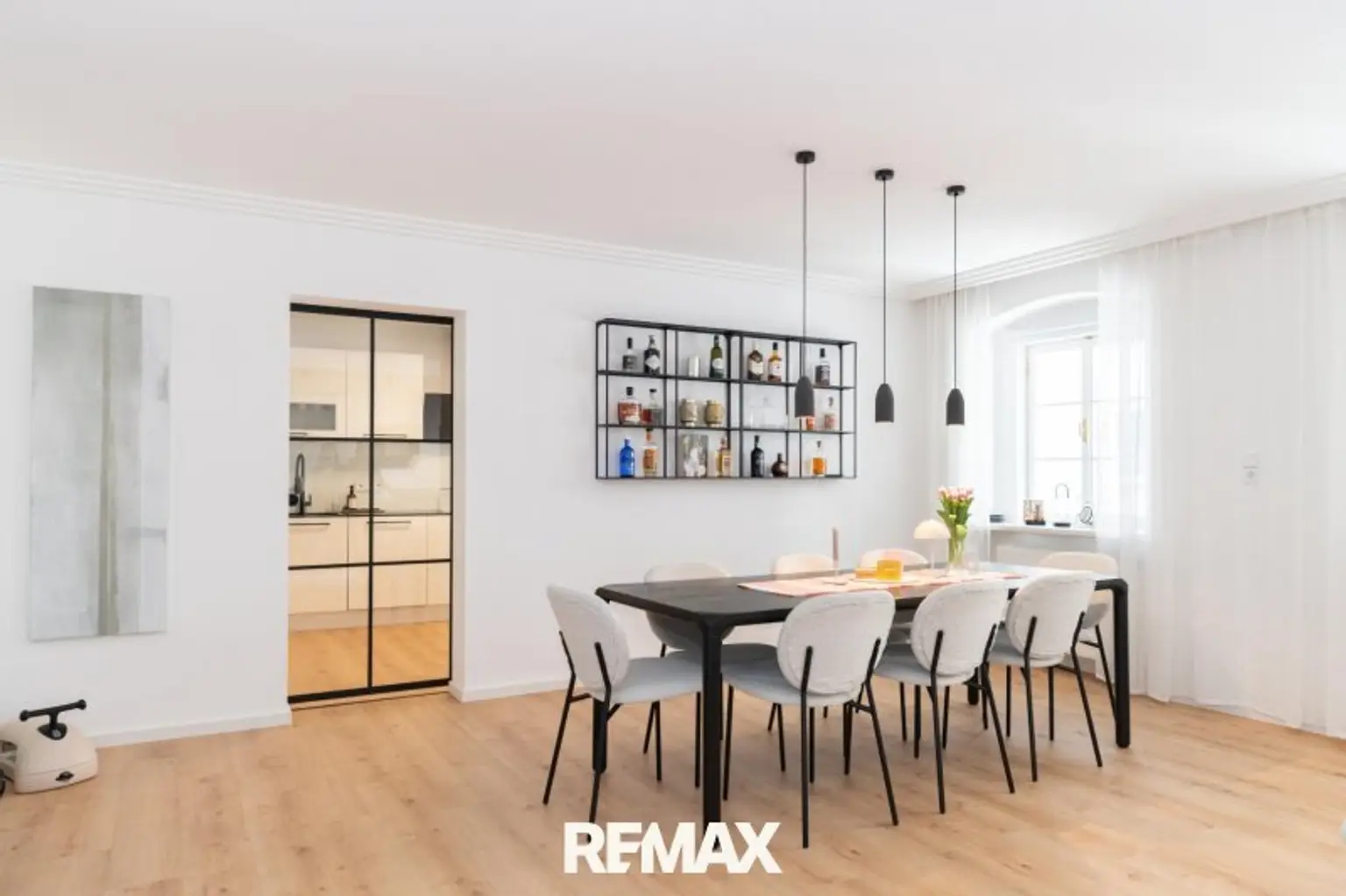 Wohn- und Essbereich 3